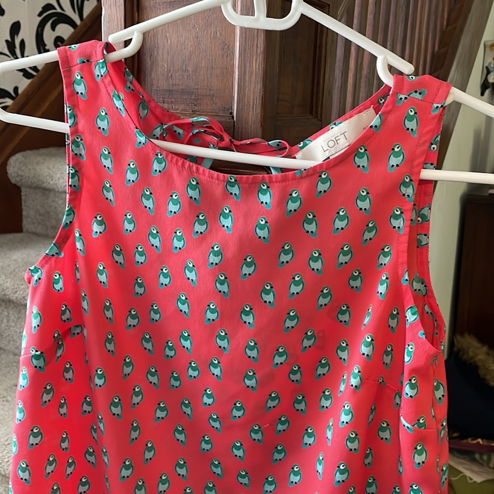 Loft XXS Petite Coral Sleeveless Blouse